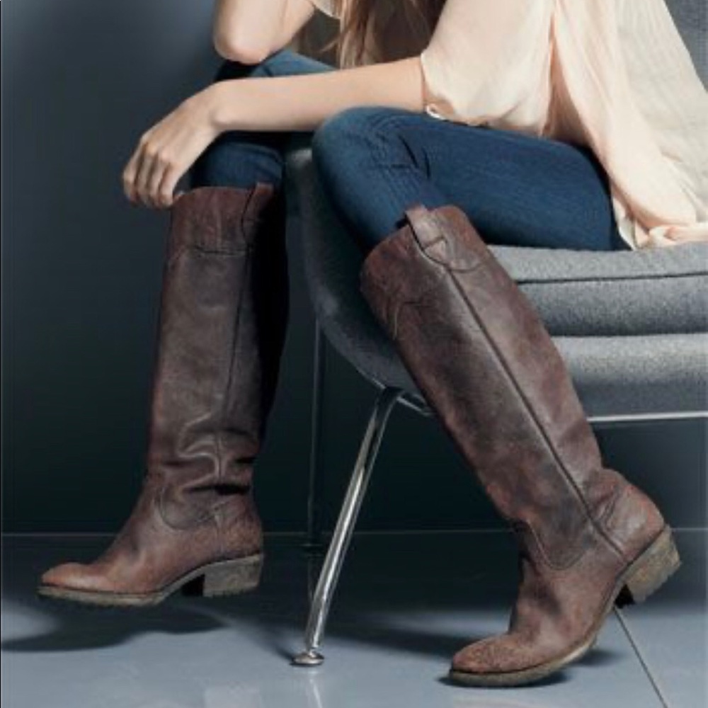 Frye Carson Lug riding boots